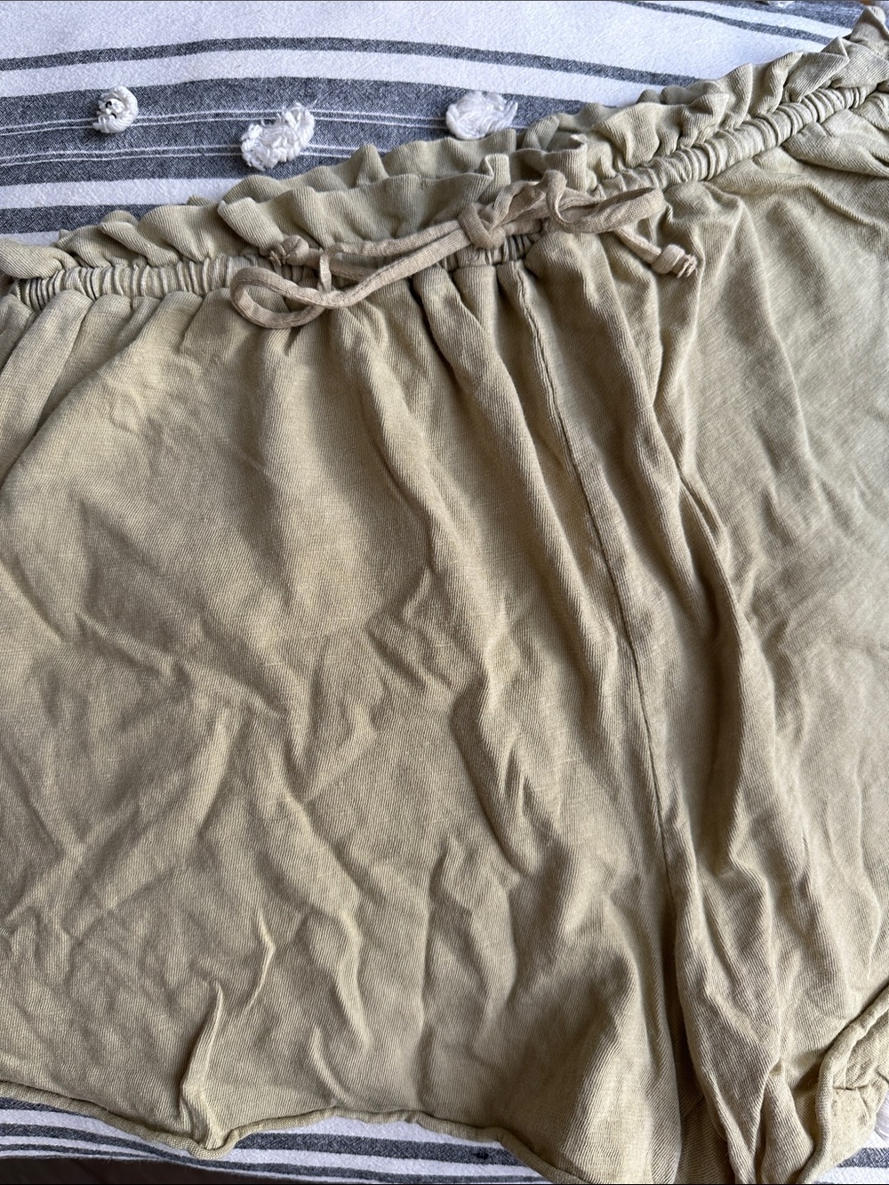 aerie 100% Cotton High-Waist Drawstring Shorts - Tan/Olive